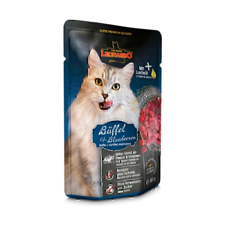 تصویر محتویات پوچ گربه لئوناردو با طعم گوشت و بلوبری Leonardo Beef & Blueberry وزن 85 گرم