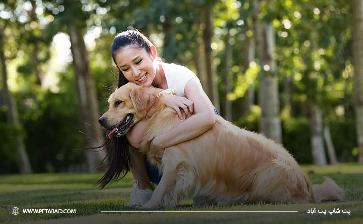 ابراز محبت به سگ بعد از واکسیناسیون