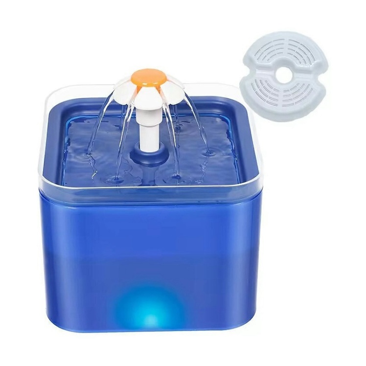 تصویر استفاده آبخوری اتوماتیک آفتاب گربه مانوک Manook Drinking Fountain حجم 2 لیتر